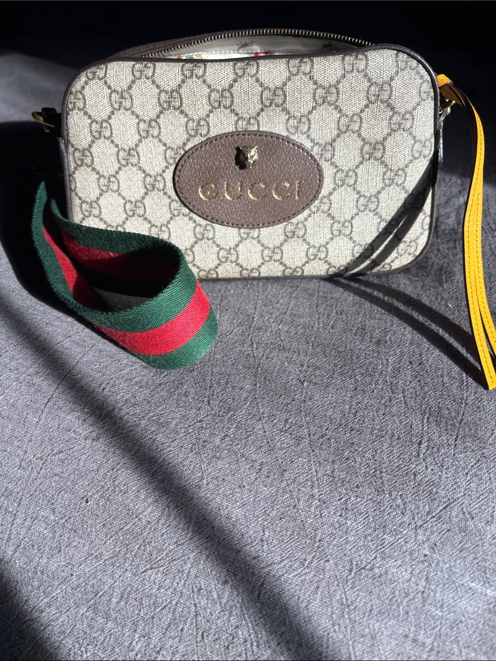 Gucci GG Supreme Crossbody